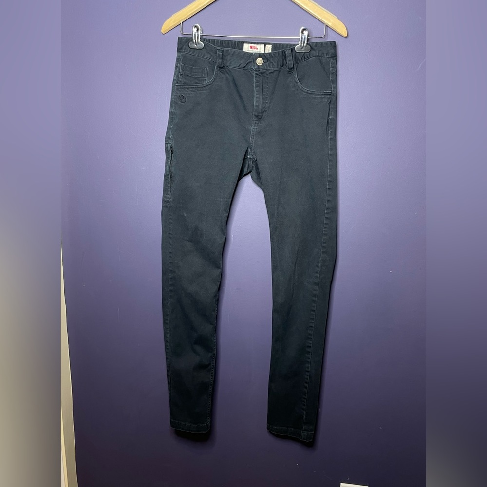 Fjallraven women’s high coast trousers black tagged 32 measures 30x30
